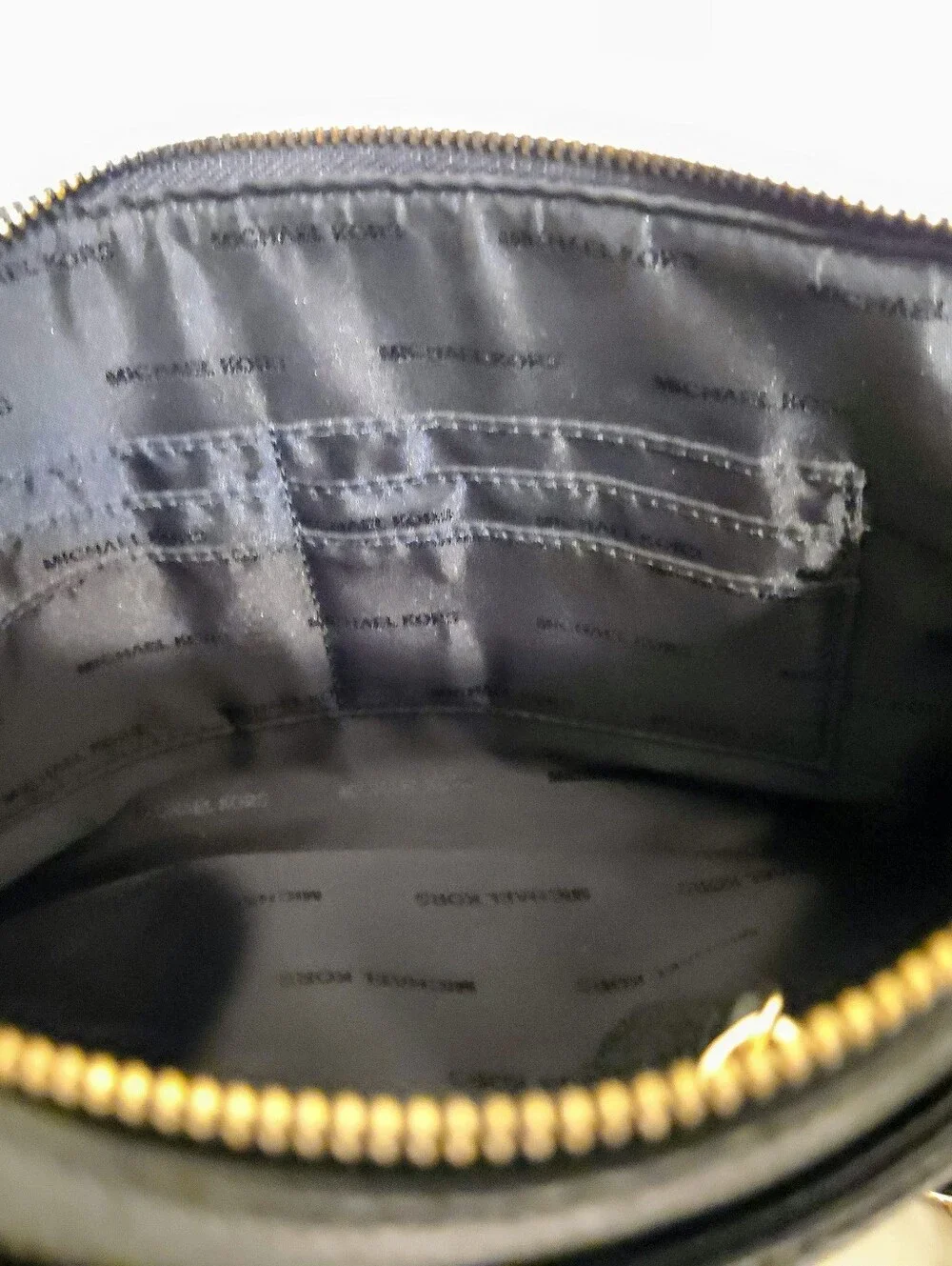 EUC Michael Kors Mercer cross body bag
